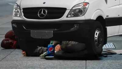 ALUWAKBAR by Rucka Rucka Ali