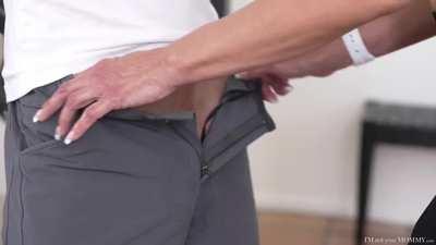 When Is Your Mom Coming Home – S1:E8 (Step Porn)