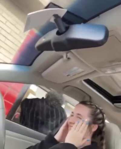 The worker must have forgotten to say my pleasure