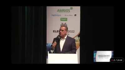 Professor Giraleites e Onyx Chavezoni em Aula de Aritimética