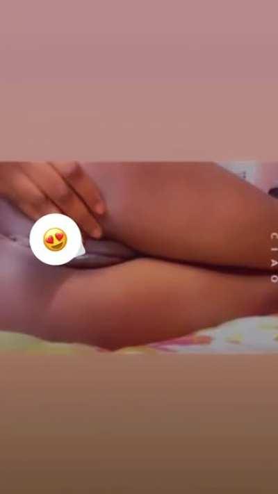 Come see my pussy dripping cum right now