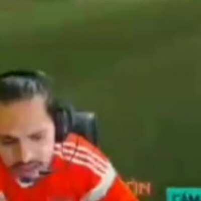 El caballo homosexual de las montañas ohh!!