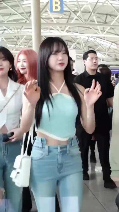 [230818] Yujin @ Incheon Airport