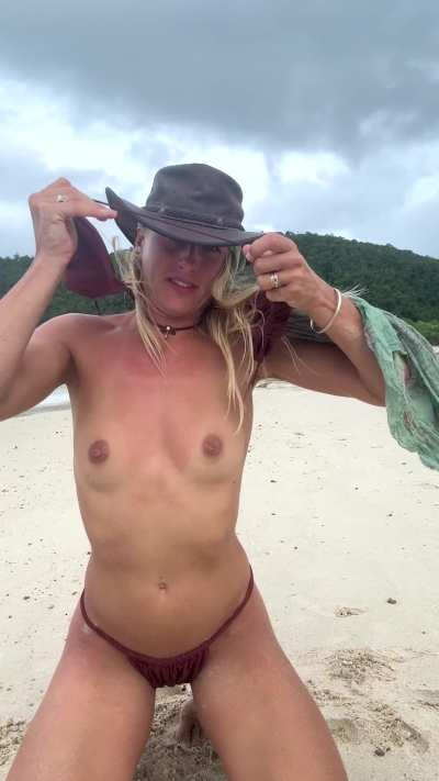 i know youre in need of a cowgirl in your life