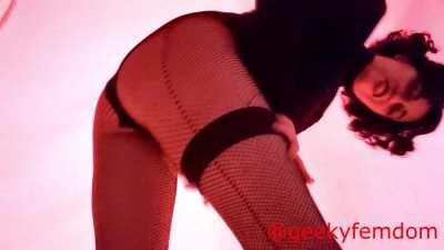 Cosplay GIF by geekyfemdom