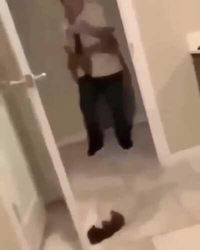 Ese no se levanta más xd