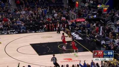 [Highlight] Beautiful fast break connection between rookies Brandin Podziemski and Trayce Jackson-Davis