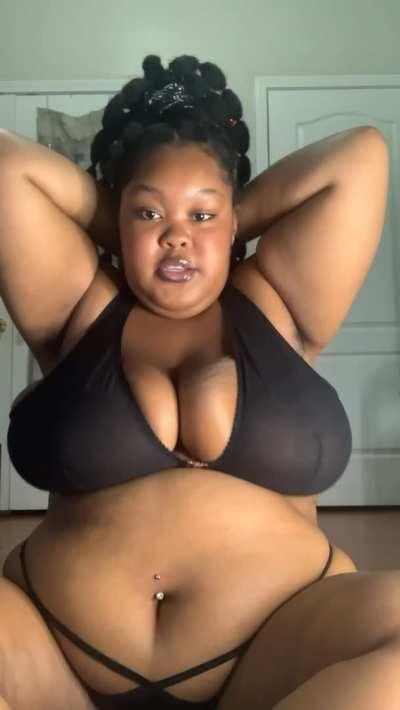 When is motorboating season again?😈😇