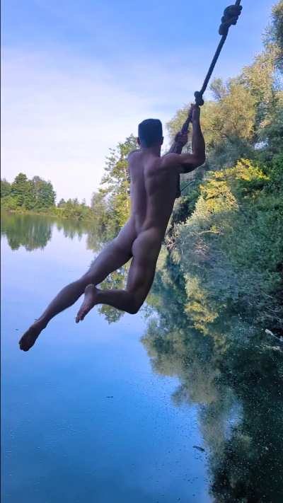 Who wants to enjoy summer with me?