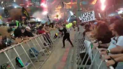 “Nah man Pink Floyd live is a totally different experience”