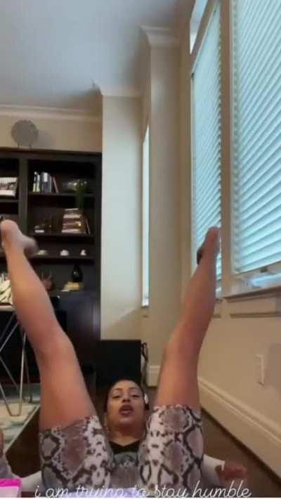 Liza Koshy wants to be a exotic dancer 💃🏽