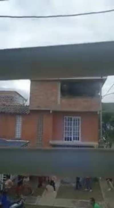 En Buga Valle Colombia Ejército con orden de matar al pueblo