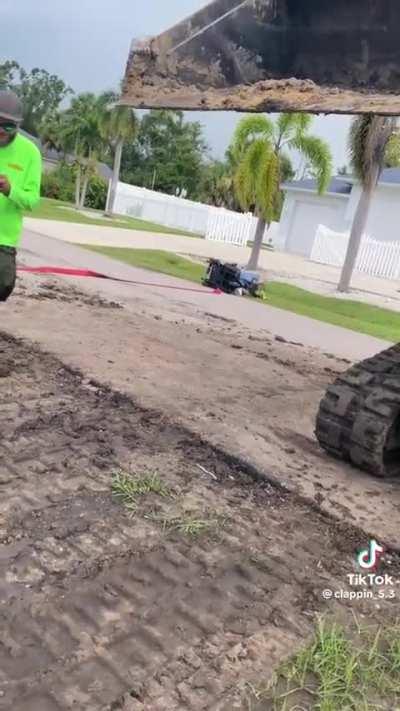 Please… Dan, the crew…. Have Ethan blind react to this live on the show. Please.