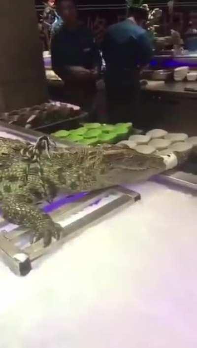 sushi display