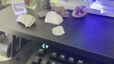 Tool AA UV, my uv rock collection is growing (yes, i need to dust)