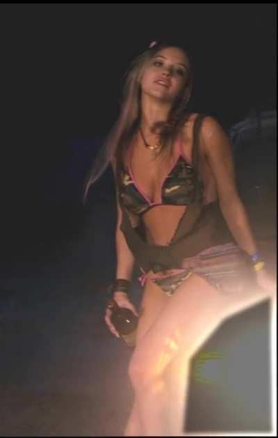 Sydney Sweeney - Dead Ant 2 of 5 - Cropped, Slowed, Brightened, Looped, AI'd and RIFE'd