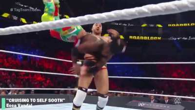 [wmv] Cesaro & Sheamus vs The New Day (Big E & Kofi Kingston) - Tag Team Match - WWE Raw Tag Team Championship - WWE Roadblock: End of the Line (Dec. 18, 2016)