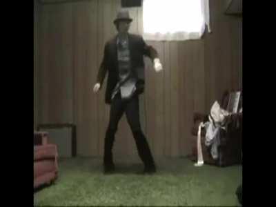 hes breaking it down like gd meltdown