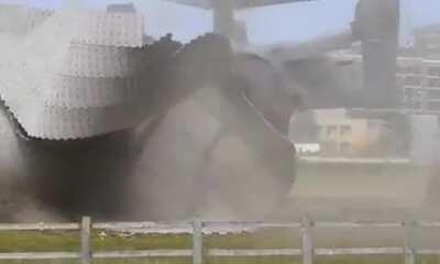 A V-22 Osprey destroyed a helipad at Addenbrooke’s Hospital (England) on 21/04/2021 whilst taking off during practice casualty transfers.