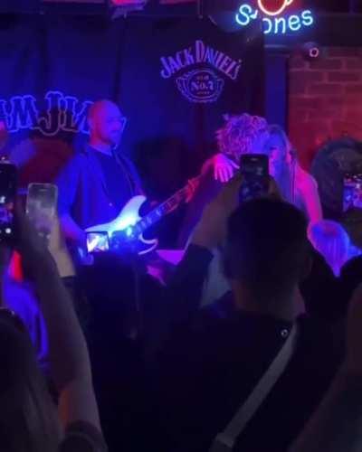 Green Day lead singer Billie Joe Armstrong, surprises cover band, Borderline Toxic, by joining them on stage when the band began playing Green Day’s Basket Case.