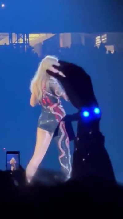 Black Snake outfit, showing off a little more butt