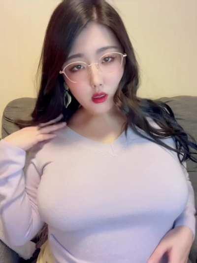 Any asian lovers out here?