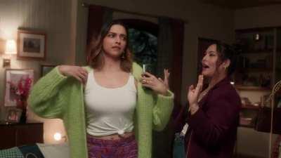 Deepika's boobs look incredible ! 💦😍 (HQ video 1080p) | Deepika Padukone for Spotify