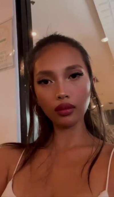 Got tipsy in the bar, say hi!