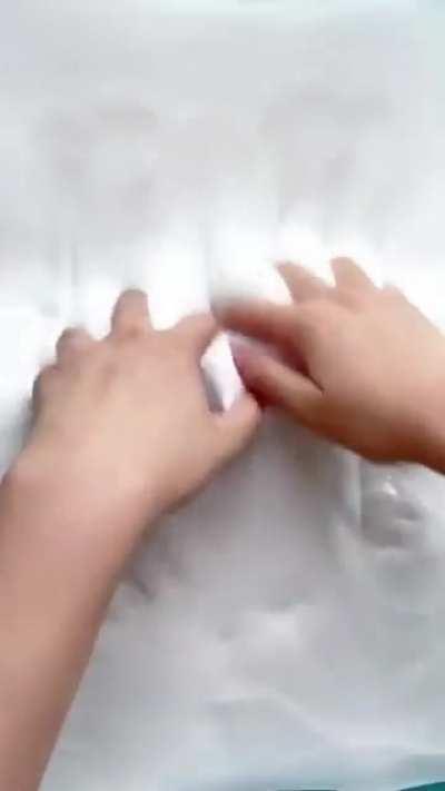 ultra slimy and a non stick liquid, satisfying asf