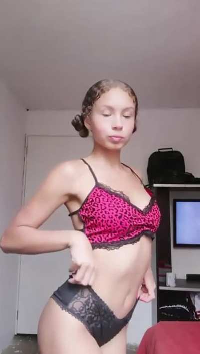 STEFANY GOSTOSINHA - LIVE COMPLETA NOS COMENTARIOS