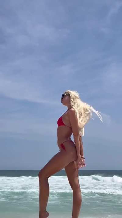 Polina Malinovskaya - Sandy Cheeks in a Red Thong Bikini at a Brazilian Beach (IG Story Clip) 