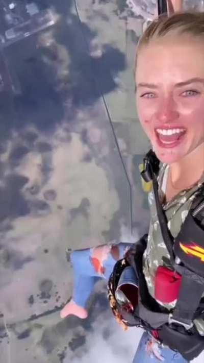 Ravioli Ravioli, what is in the pocket-holey