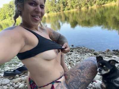 The River and the kayakist look at me [f]