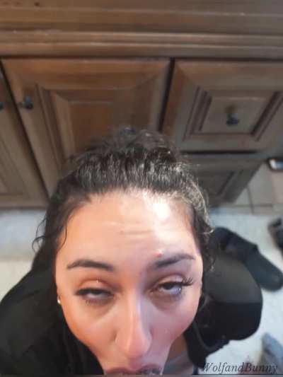 Hope hubby doesn’t mind me staying later at work, have to iron out a few things with my boss. 