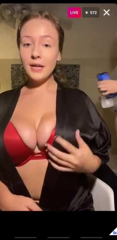 Makeup Live Flash pt.2 @maybejuullive4000