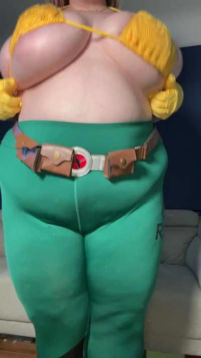 I know what you know what you need - a bbw rogue bouncing and showing off her tits 😌