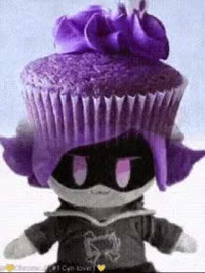 Uzi cupcake