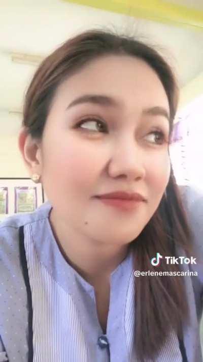 the face she makes at the end makes me want to jump from the Effiel tower