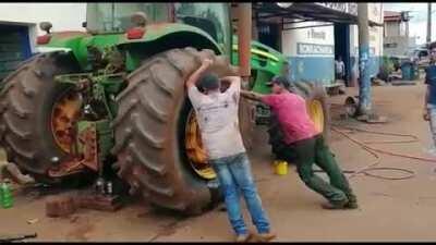 WCGW trying to inflate a tyre with gasoline?