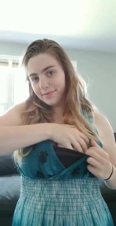 Stonks are rising, but my titties are dropping. 📈