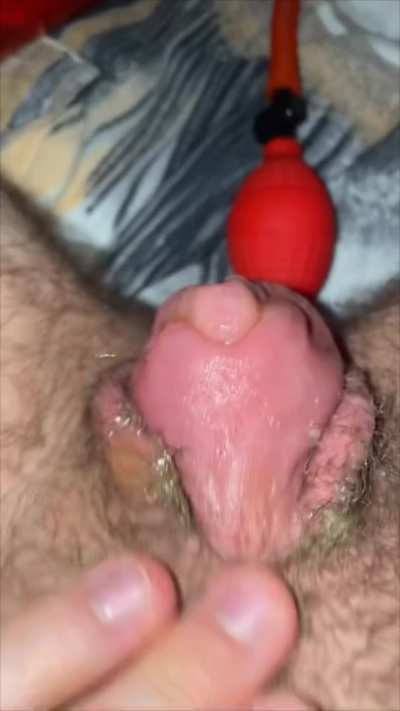 Ginger toothpaste and pumping 