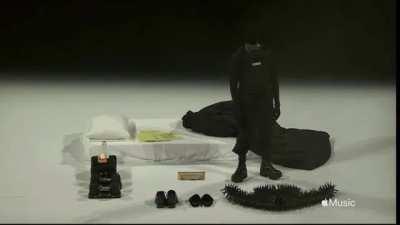 Kanye West- “Moon” ft Don Toliver & Cudi from live