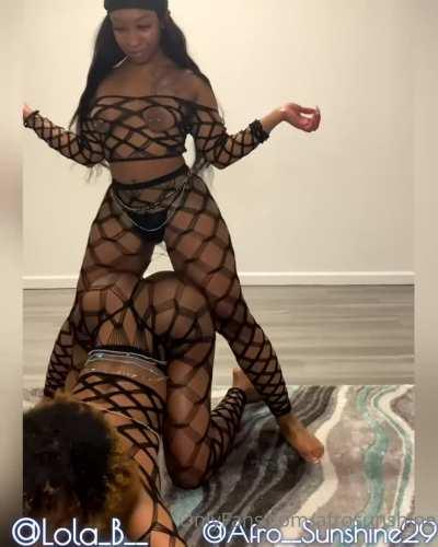 They both can get clapped