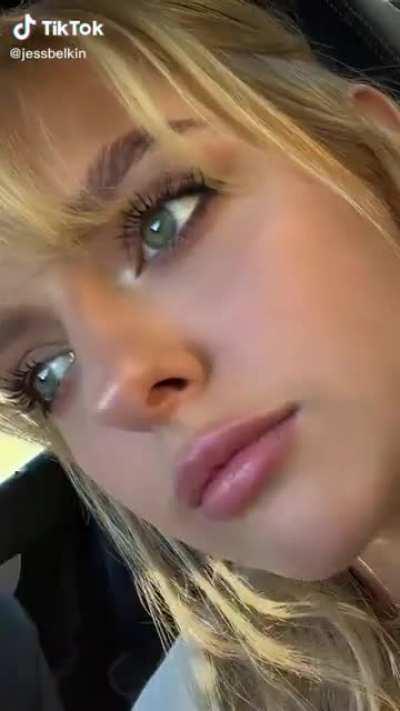 dutch bros makes her so happi