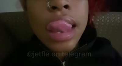 3 min vid, spitty lips and tongue🥵