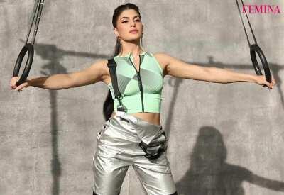 Jacqueline Fernandez (GIF)