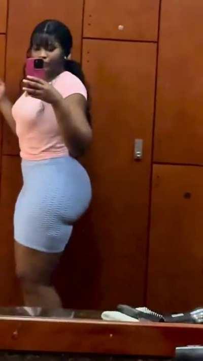 ðBooty Shapeð¯