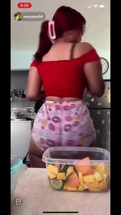 clapping prepping food