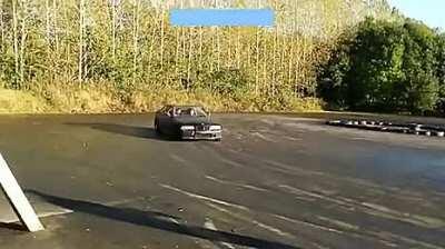 Clapping does not work in this game.