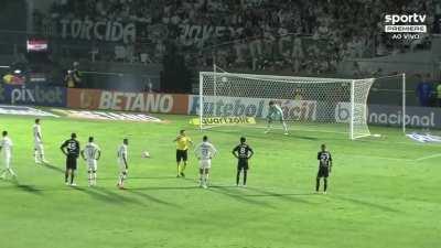 Red Bull Bragantino 0 x 2 [0] Santos - Juiz apita pra ir no var e jogador do Santos entende que ele autorizou o pênalti.